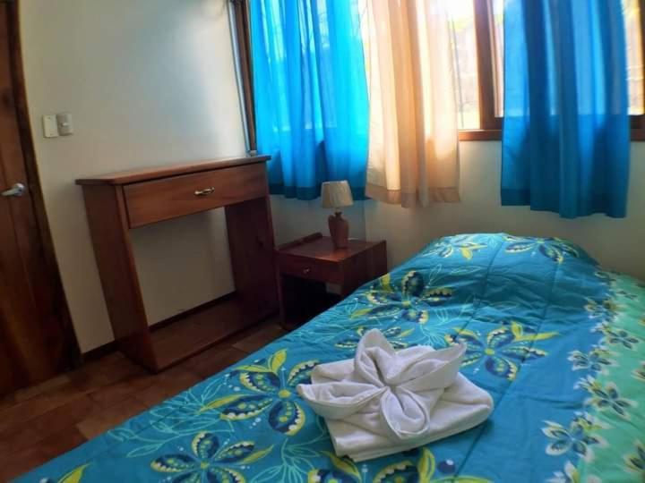 El Paraiso Guest house Puerto Ayora (Galapagos Islands)