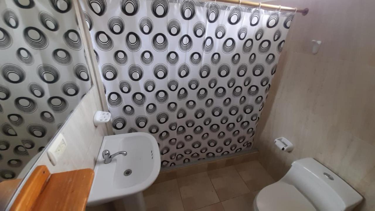 El Paraiso Guest house *
