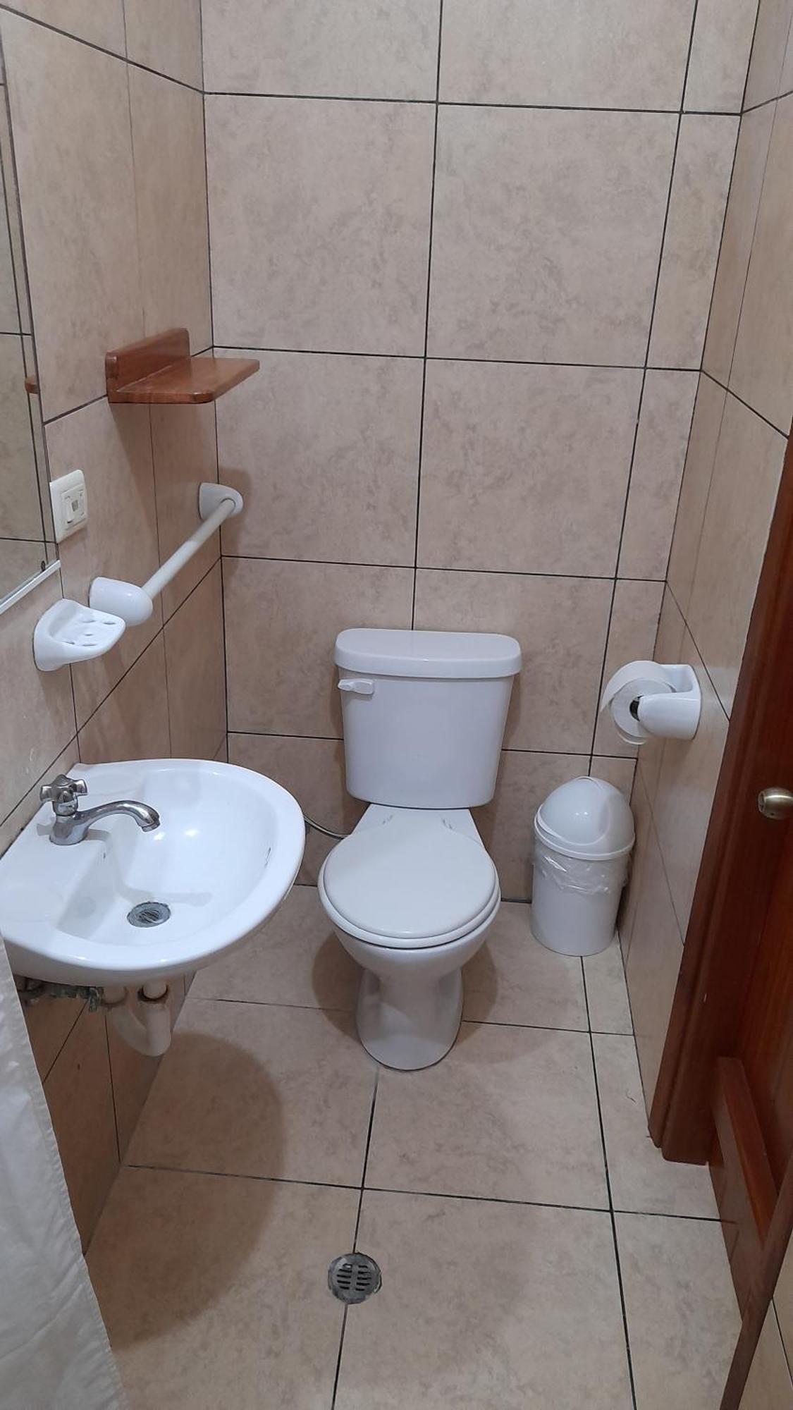 El Paraiso Guest house