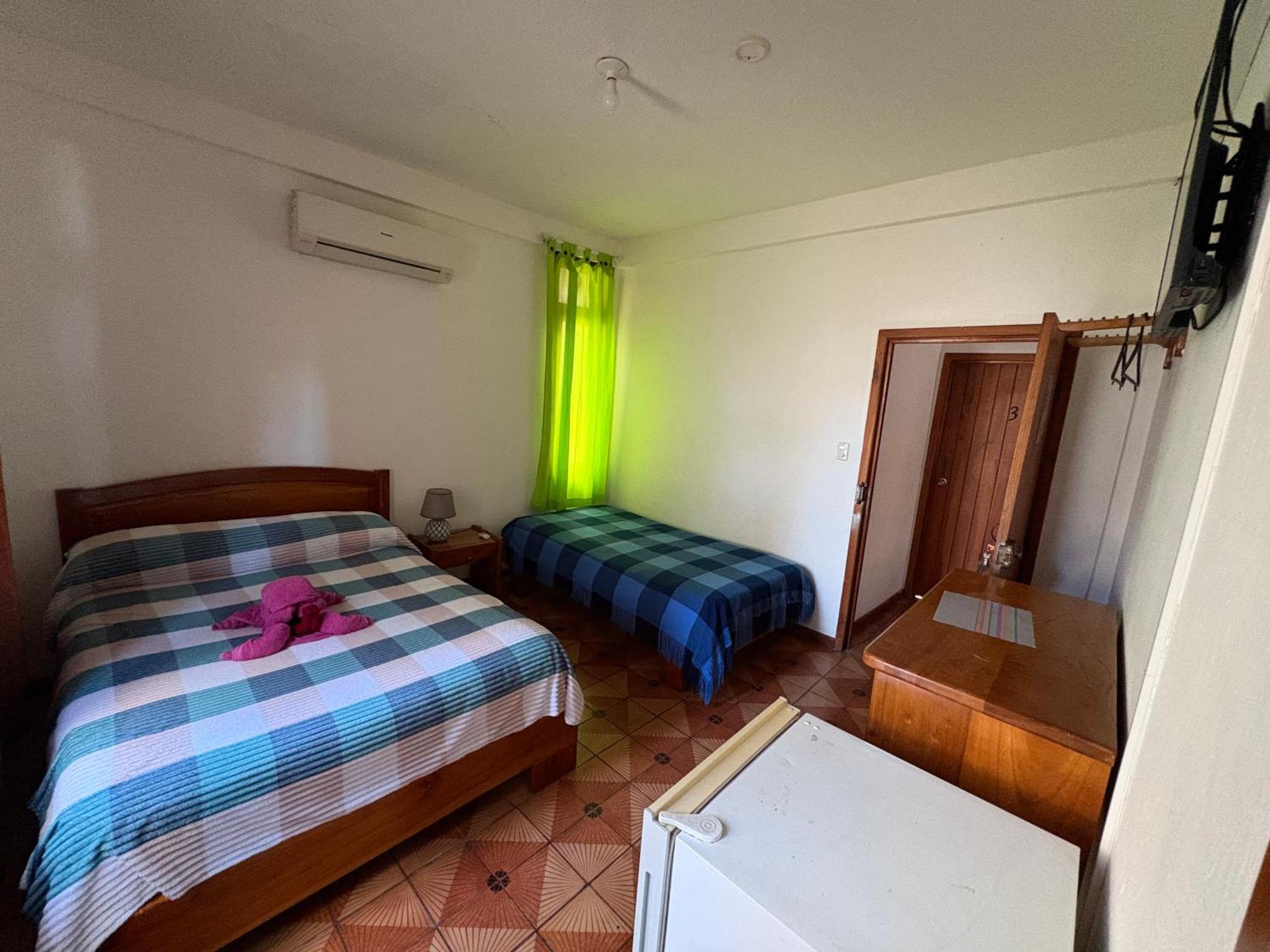 Guest house El Paraiso *